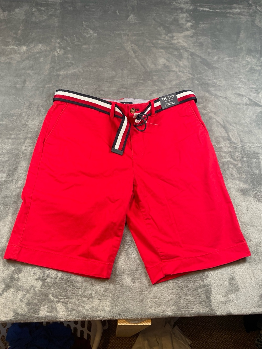 TH FLEX Mens 36 X 9 Red Tommy Hilfiger Shorts New